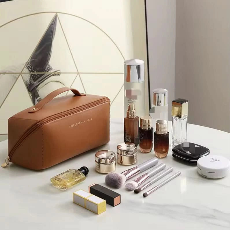 Women's Makeup Bag Organizer
